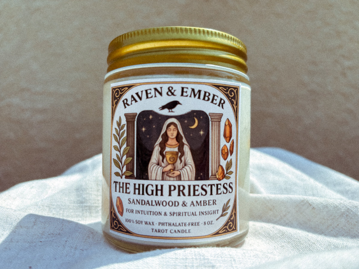 The High Priestess Tarot Candle | Sandalwood & Amber 8oz