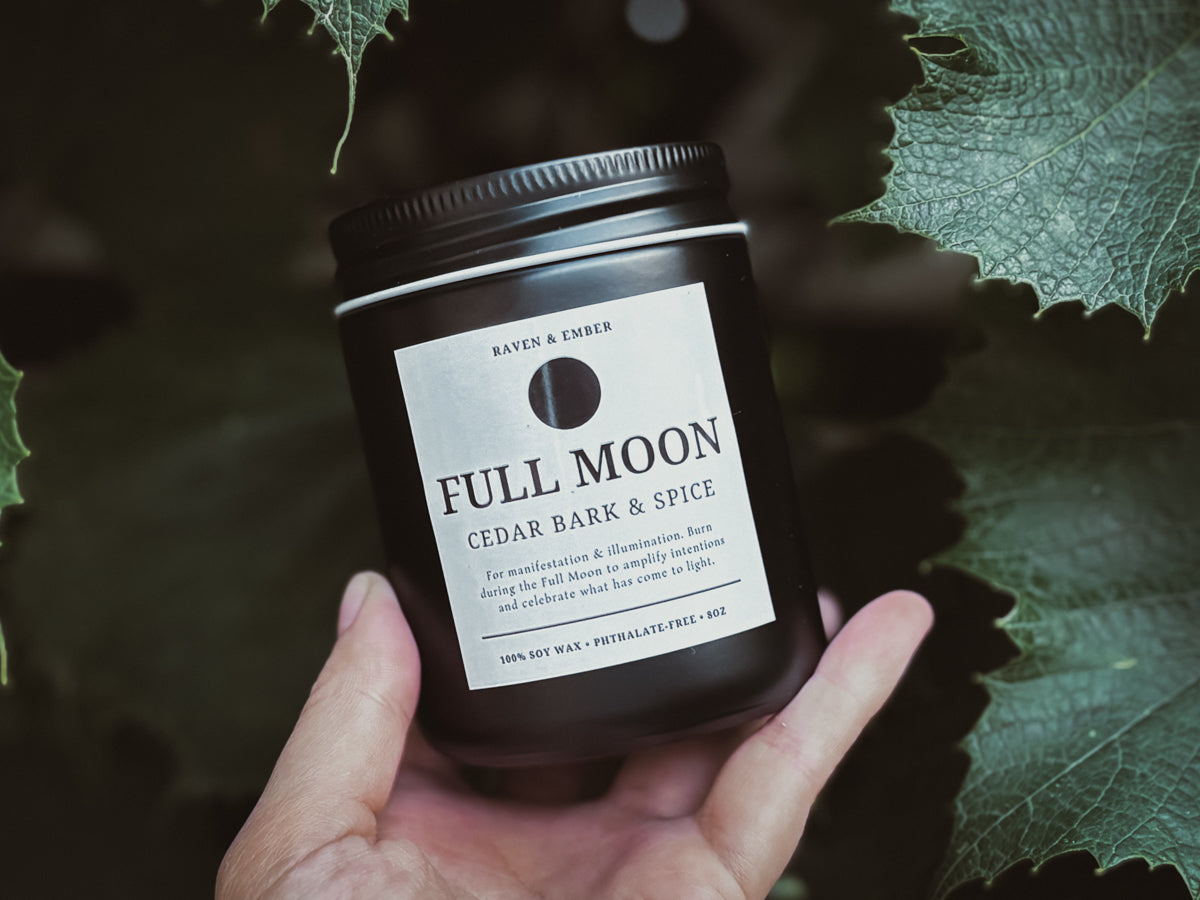 Full Moon Candle | Full Moon Ritual Celebration | Cedar Bark & Spice 8oz