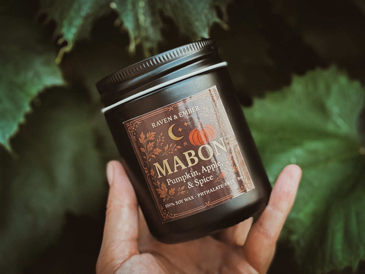 Mabon Sabbat Candle | Fall Harvest Ritual Celebration | Pumpkin, Apple, & Spice 8oz